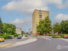 Byt 2+1 s balkonem v centru Sokolova, po komplet rekonstrukci – fotografie 24