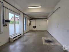 Variabilní skladové a výrobní prostory 876 m², Sokolov  – fotografie 1