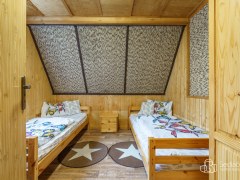 Dům 3+1 se zahradou v Krušných horách – možnost pokračovat v zavedeném krátkodobém pronájmu. – fotografie 18