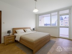 Prodej bytu 3+1 s lodžií, Sokolov – fotografie 4