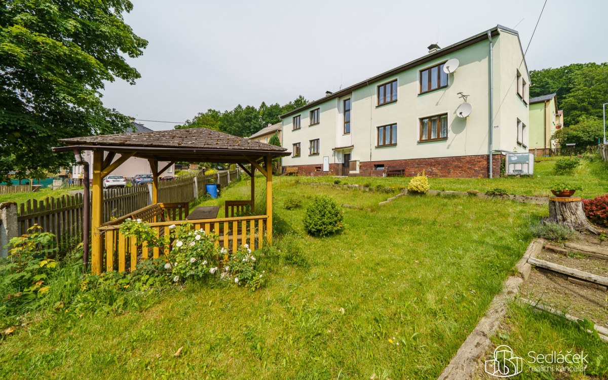 Bydlení s atmosférou domu – 3+1 se zahradou na Podlesí,Svatava – fotografie 1