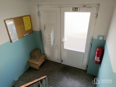 Byt 2+1 Královské Poříčí, Na sídlišti – fotografie 10