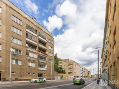 Prodej bytu 2+1 s garáží, Praha 5 – Smíchov – fotografie 26