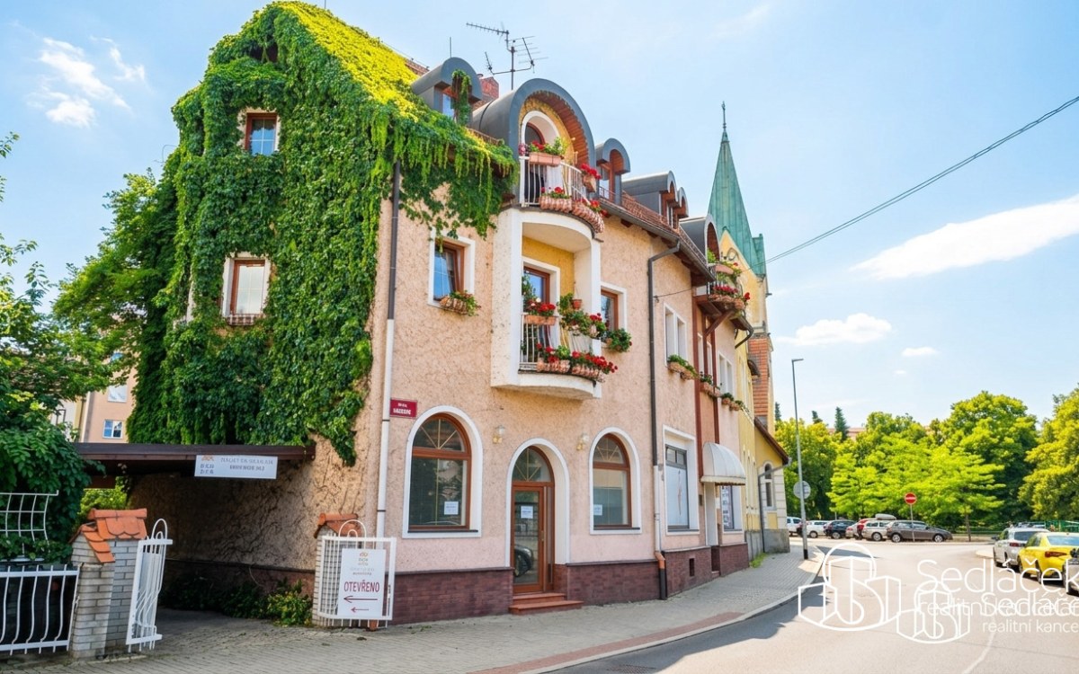 Komerční prostor k pronájmu v samém centru Sokolova! – fotografie 1