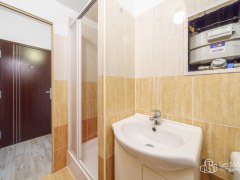 Prodej bytu 1+1 se zaskleným balkonem, 41 m² – Sokolov, ul. Švabinského – fotografie 11