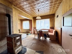 Rodinný dům k rekonstrukci se slunnou zahradou v Oloví – fotografie 17