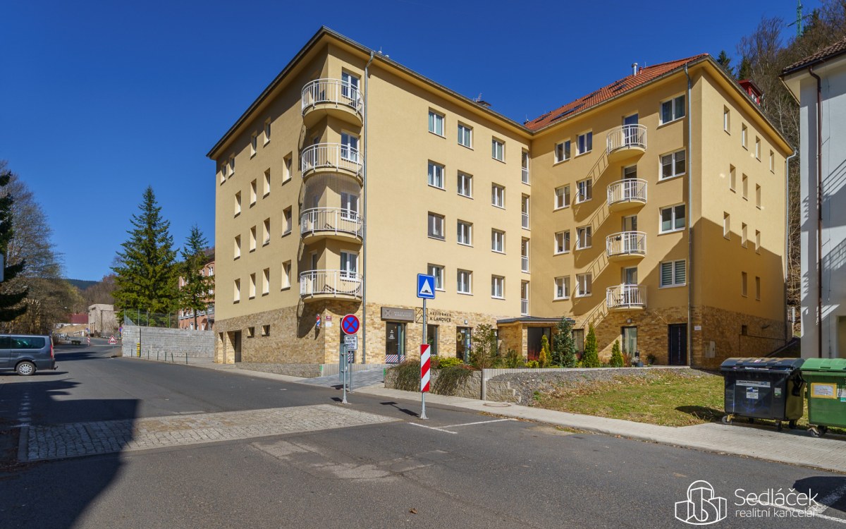 Moderní horský byt 3+kk (79 m²) – 5 minut od lanovky na Klínovec – fotografie 1