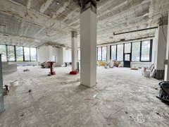Reprezentativní komerční prostor 350 m² v Sokolově – fotografie 5