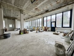 Reprezentativní komerční prostor 350 m² v Sokolově – fotografie 6