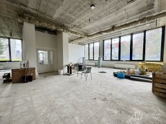 Reprezentativní komerční prostor 350 m² v Sokolově – fotografie 10
