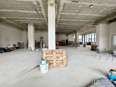 Reprezentativní komerční prostor 350 m² v Sokolově – fotografie 9