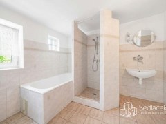 Vícegenerační RD Nejdek - garáž, velký pozemek 1055 m2 – fotografie 18