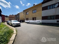 Řadový dům se dvěma byty a půdou k vestavbě, Svatava – fotografie 1