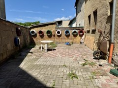 Řadový dům se dvěma byty a půdou k vestavbě, Svatava – fotografie 26