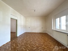 Řadový dům se dvěma byty a půdou k vestavbě, Svatava – fotografie 8