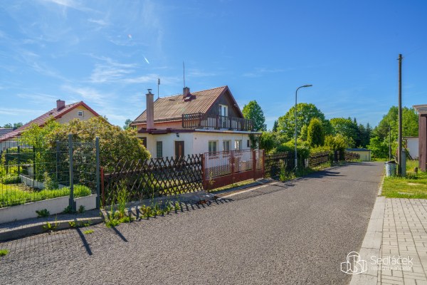 Prodej domu 3+1, Třešňová, Habartov