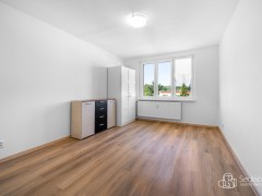 Byt 3+1 po kompletní rekonstrukci se zasklenou lodžií, Sokolov – fotografie 8