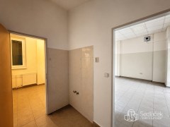 Pronájem obchodního prostoru 85 m² s výlohou, Nádražní, Sokolov – fotografie 6