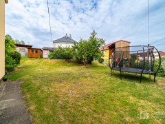 Krajní řadový rodinný dům se zahradou, garáží  – Březová u Sokolova – fotografie 25