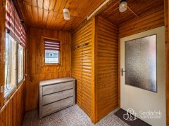 Prodej rekreační chaty s terasou a garáží, Poříčí u Chyše – fotografie 13