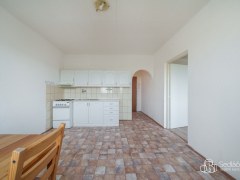 Byt 1+1 v Sokolově, ul. Slavíčkova – fotografie 2