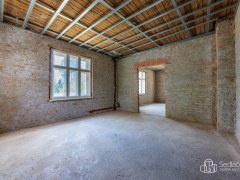 Rodinný dům se započatou rekonstrukcí a pozemkem 1 183 m², Lipová – Doubrava. – fotografie 10