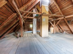 Rodinný dům se započatou rekonstrukcí a pozemkem 1 183 m², Lipová – Doubrava. – fotografie 17