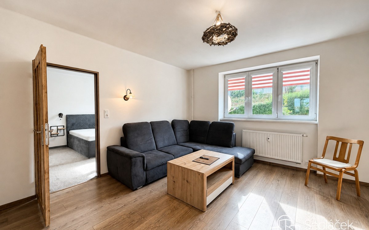 Pronájem bytu 2+1, 59,5 m² – Brněnská, Sokolov – fotografie 1