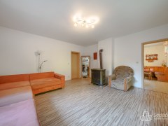 RD po kompletní rekonstrukci v Oloví se zahradou 2 218 m2 . – fotografie 8