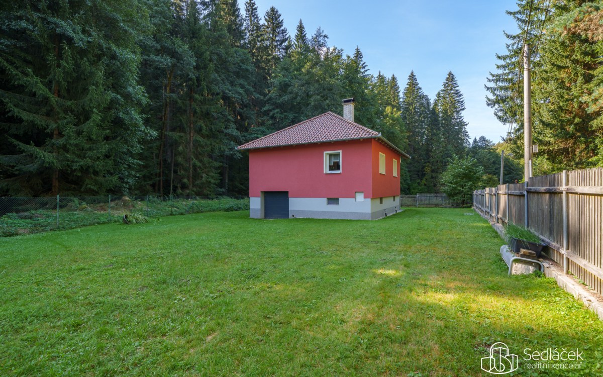 RD po kompletní rekonstrukci v Oloví se zahradou 2 218 m2 . – fotografie 1
