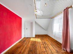 Dva rodinné domy se čtyřmi byty a garáží – Svatava – fotografie 4