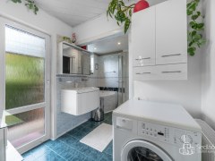 Prodej bytu 3+1, 89,5 m², s možností využívání zahrady, Sokolov, ul. Košická  – fotografie 12
