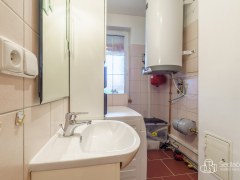 Rodinný dům 3+kk v Chranišově s  pergolou a krytým stáním na auta. – fotografie 21