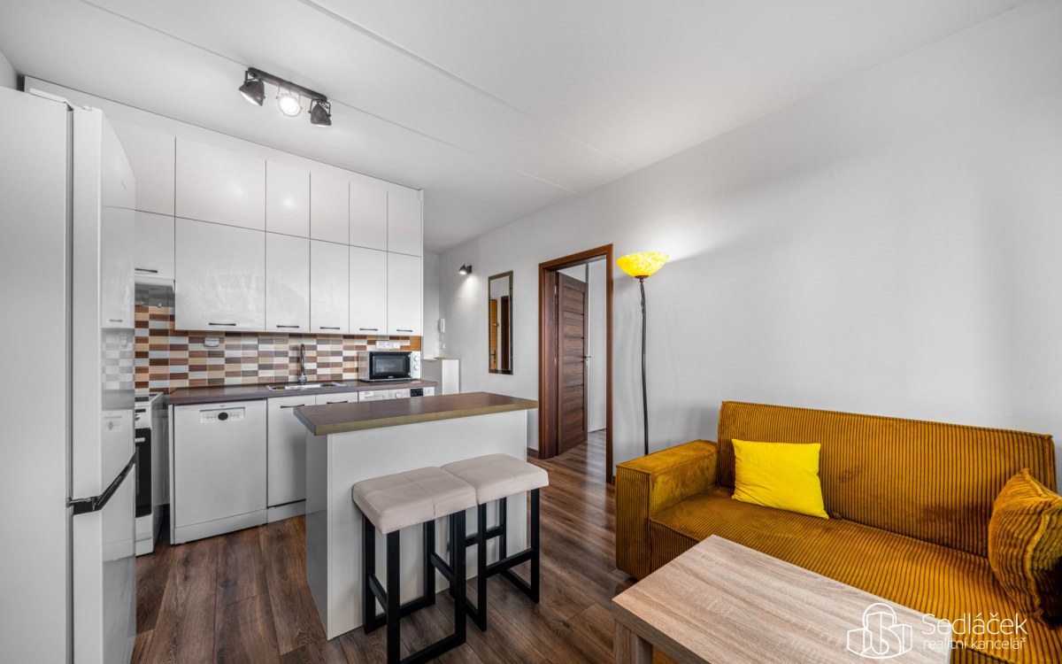 Prodej bytu 2+kk, 38 m² , Sokolov – fotografie 1